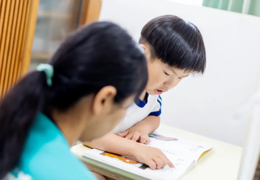 机上・学習課題活動の様子